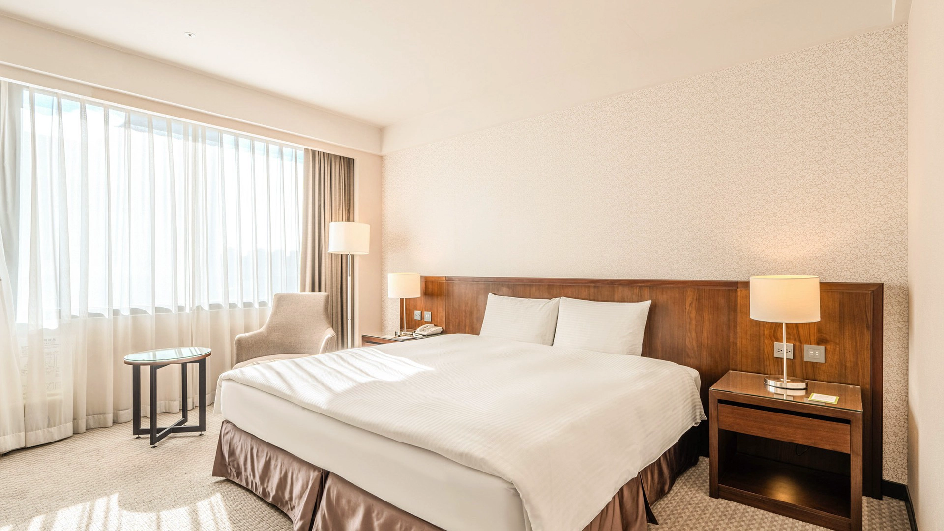 CHECK inn Taichung LaiLai