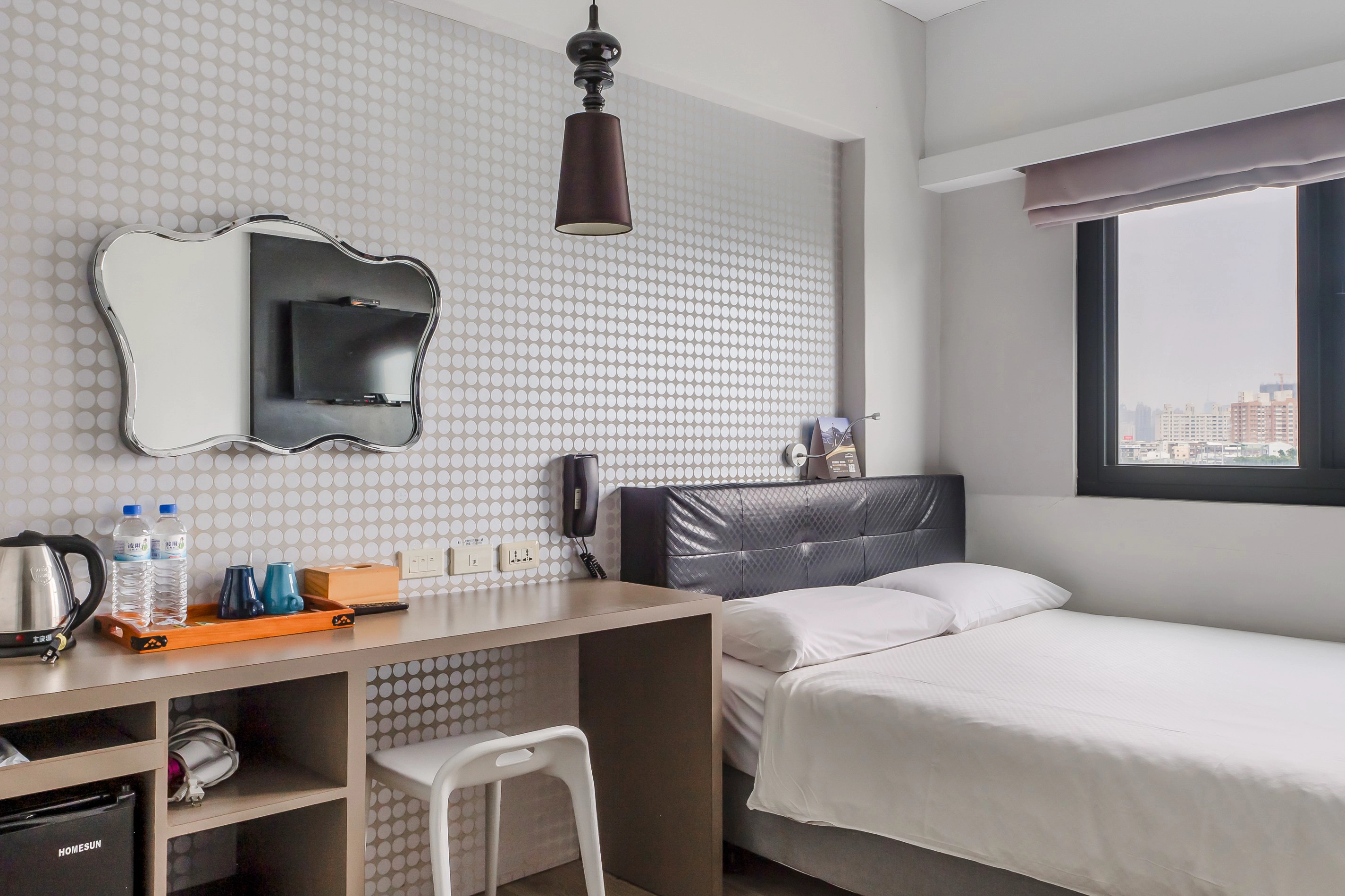 CHECK inn Express Kaohsiung Love River